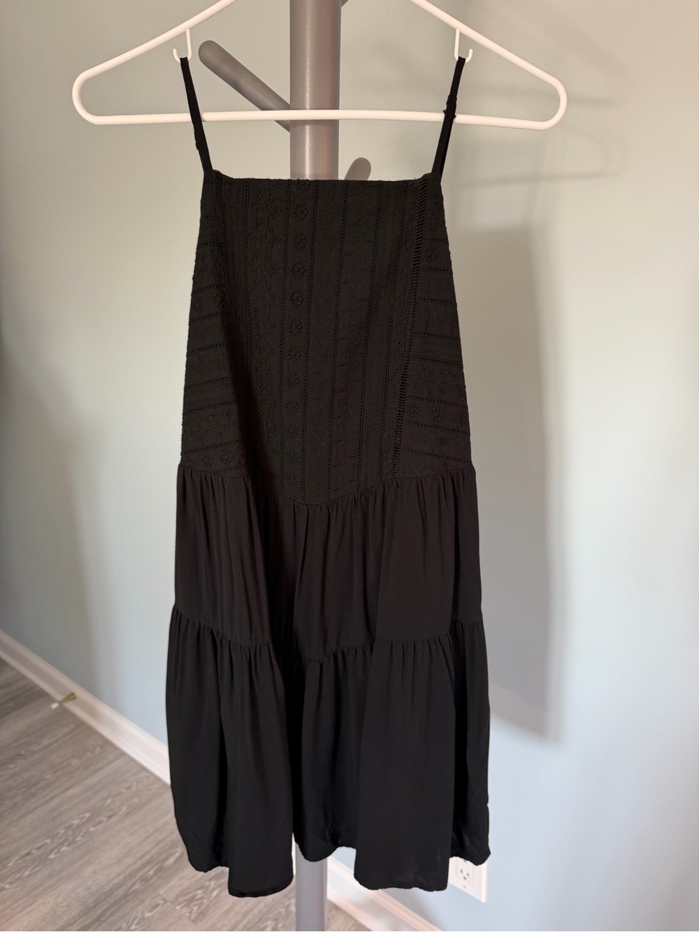 Black Crochet Bodice Tiered Mini Dress large